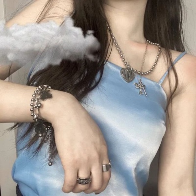 兽设草原场景绘制福瑞群